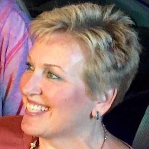 Meet your Posher, Lorraine